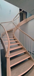 Wangenstreppe 2. Stock