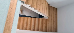 Baustelle Stiege verkleiden