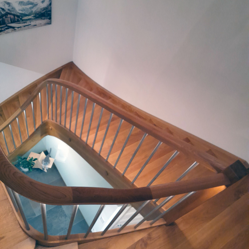 Wangenstiege aus Holz