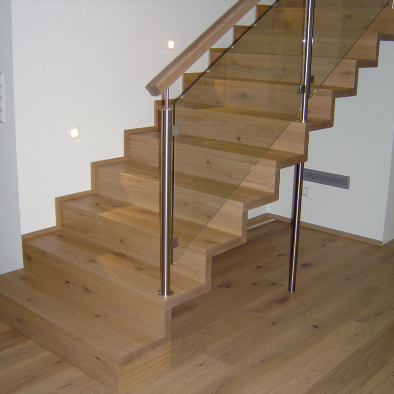 Faltwerkstiege aus Holz