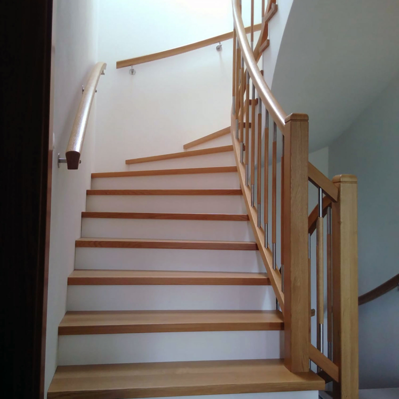 Betonstiege verkleiden